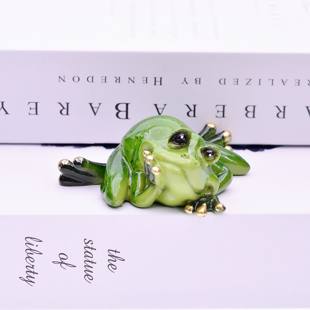 Garden Home Frog Resin Decoration