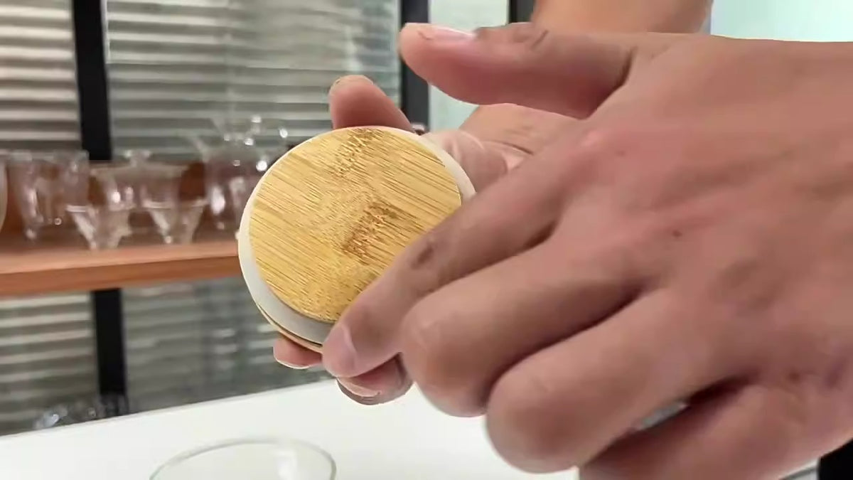 Transparent glass grain storage tank
